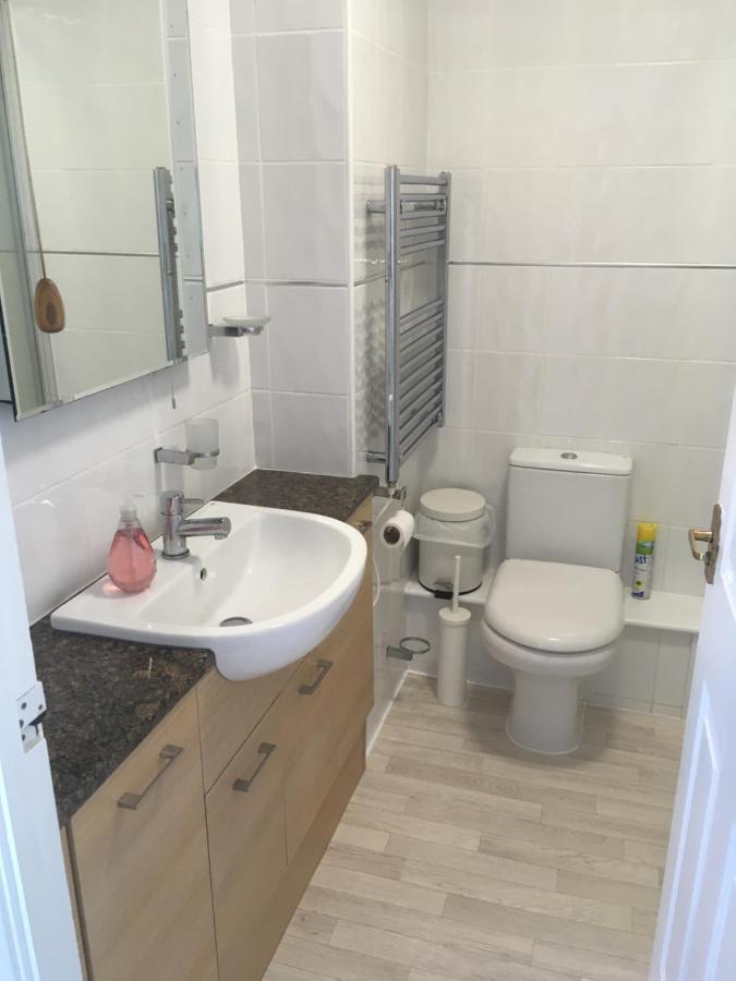 Two Bed Flat With Stunning Views Over Fistral Bay! Newquay (Cornwall)