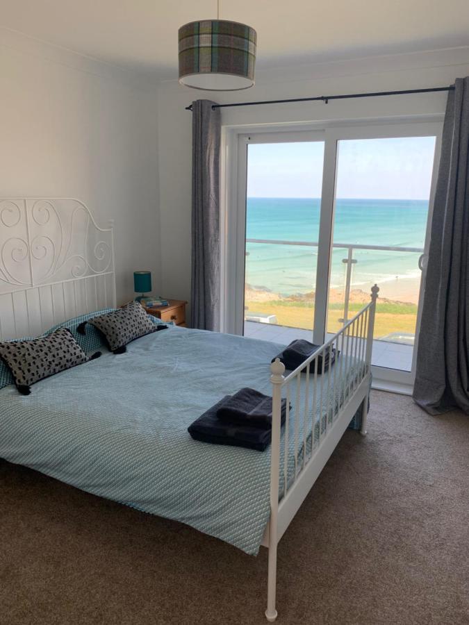 Apartment Two Bed Flat With Stunning Views Over Fistral Bay! *