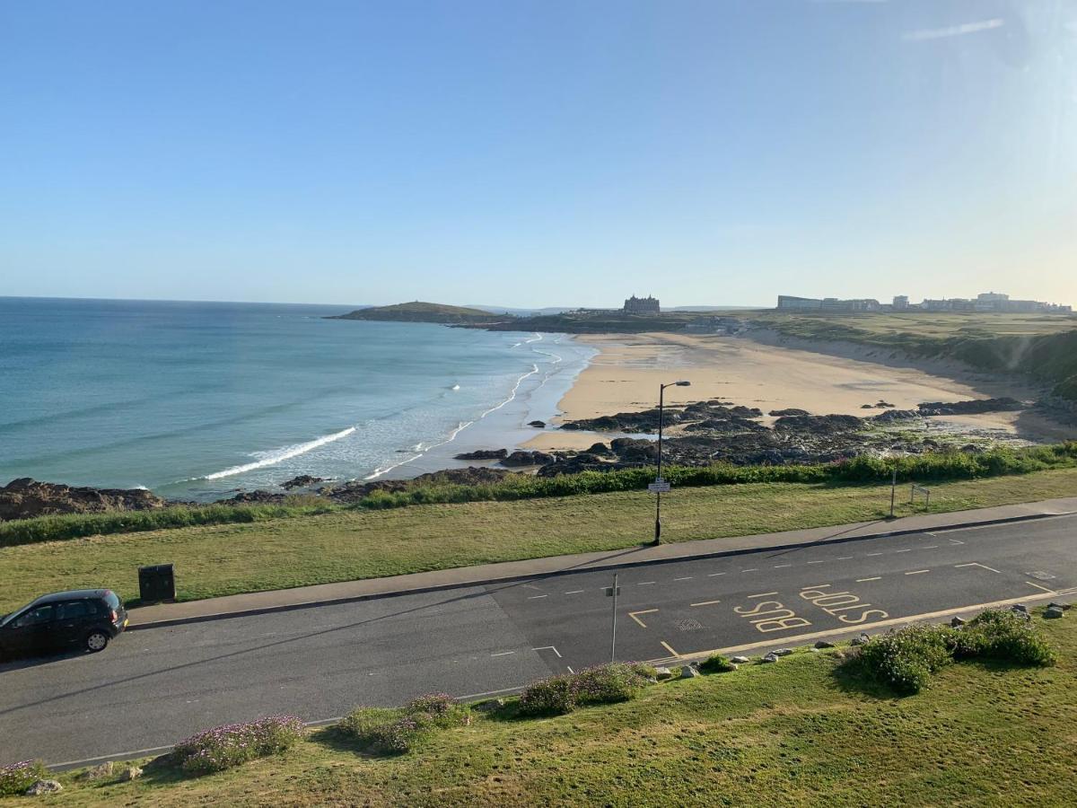 Apartment Two Bed Flat With Stunning Views Over Fistral Bay! *